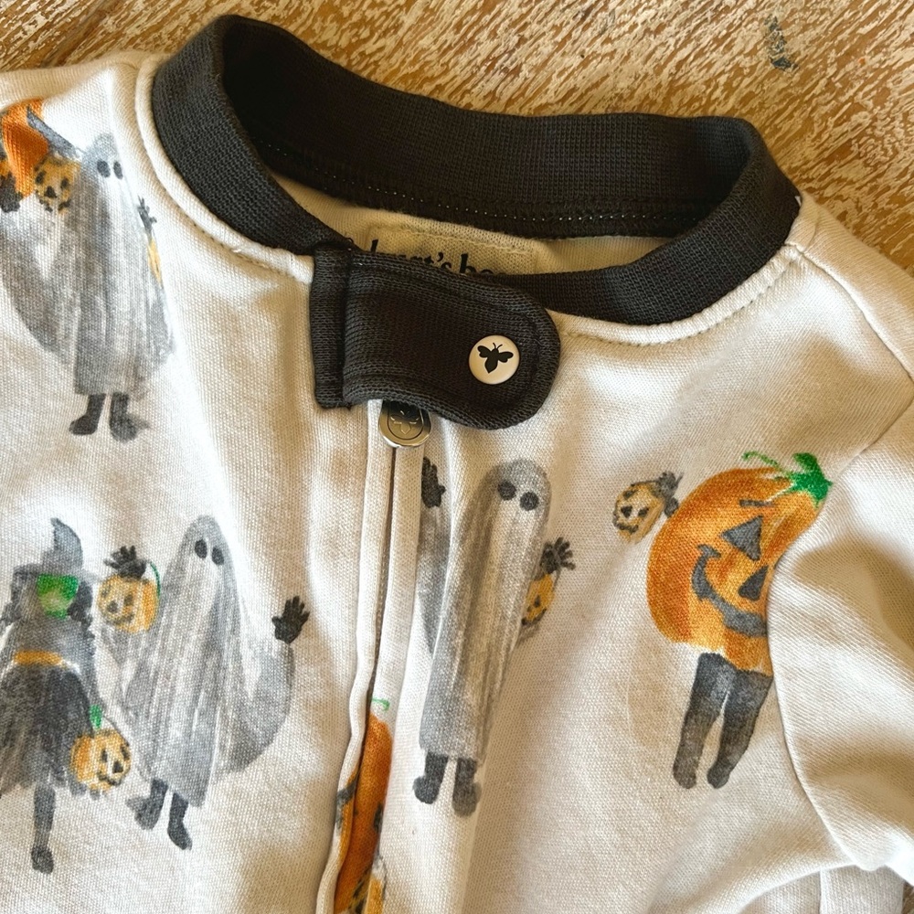 Burt’s Bees | Halloween Footie Pajamas - Picture 5 of 11